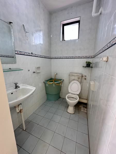 Pangsapuri untuk Dijual di Pangsapuri Ria Apartment C (Ruby Tower) - Darren Lye - Bathroom - PropertyGuru.com.my