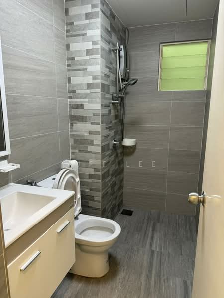 Service Residence for Rent at Endah Promenade - Luff Lee - Bathroom - PropertyGuru.com.my