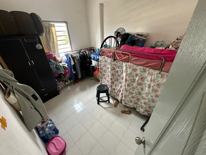Rumah Flat untuk Dijual di Taman Perai Indah - Darren Lye - Bedroom - PropertyGuru.com.my