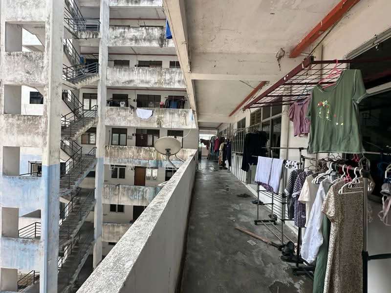 Rumah Flat untuk Dijual di Taman Perai Indah - Darren Lye - Exterior - PropertyGuru.com.my