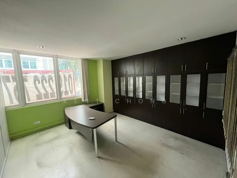 Shop / Office for Rent in Bandar Puteri Puchong (Puchong) - Kent Chong - Study - PropertyGuru.com.my
