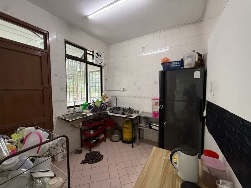Rumah Teres 2 Tingkat untuk Dijual di Taman Tan Sri Yaacob (Johor Bahru) - Eva Siow - Kitchen - PropertyGuru.com.my