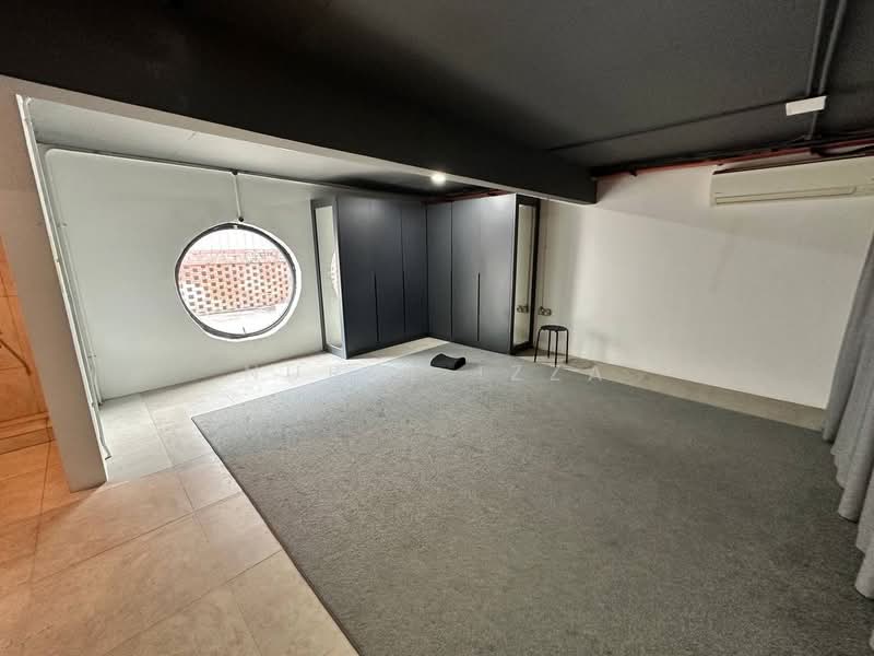 Warehouse for Sale in Taman Sains Selangor (Kota Damansara) - Nurul Izza - Interior - PropertyGuru.com.my