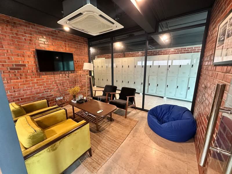 Warehouse for Sale in Taman Sains Selangor (Kota Damansara) - Nurul Izza - Living Room - PropertyGuru.com.my