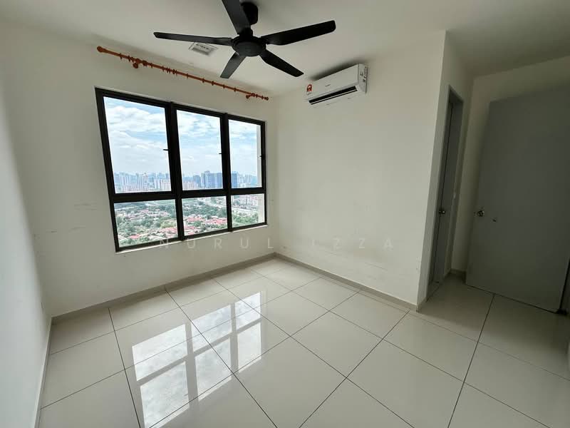Servis Apartment untuk Disewa di Kenwingston Platz - Nurul Izza - View - PropertyGuru.com.my