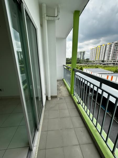 Pangsapuri untuk Dijual di Suria Mewah Residensi - Kent Chong - Balcony - PropertyGuru.com.my