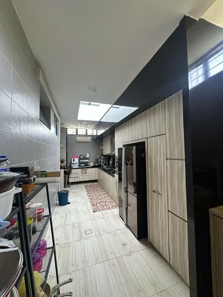 Semi-Detached House for Sale in Taman Impian Emas (Skudai) - Kimberly Tay - Kitchen - PropertyGuru.com.my