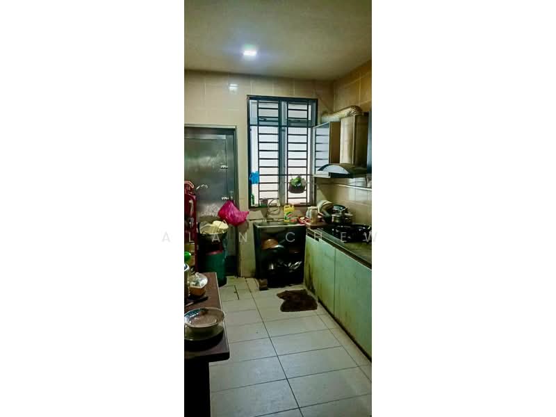 2-storey Terraced House for Sale in Bandar Putra Jaya (Tebrau) - Alan Chew - Kitchen - PropertyGuru.com.my