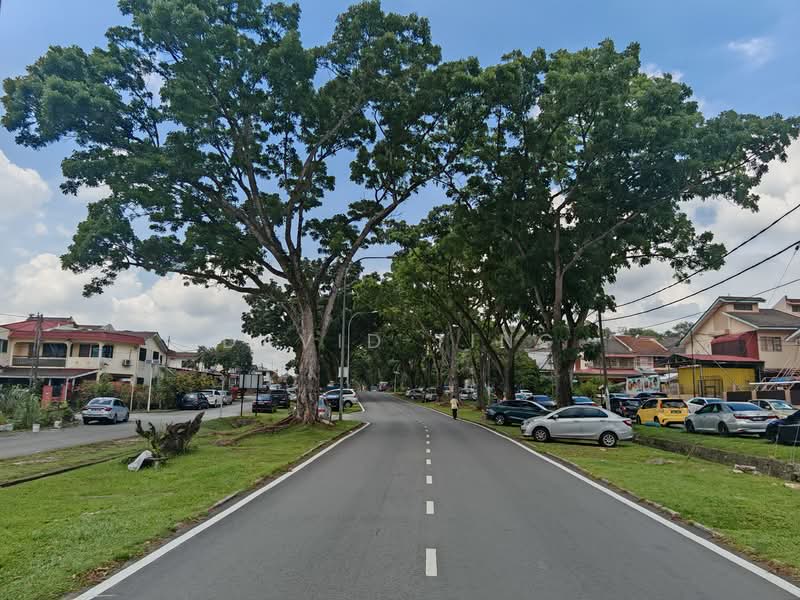 2-storey Terraced House for Sale in Taman Universiti Indah (Seri Kembangan) - David Ting - Exterior - PropertyGuru.com.my