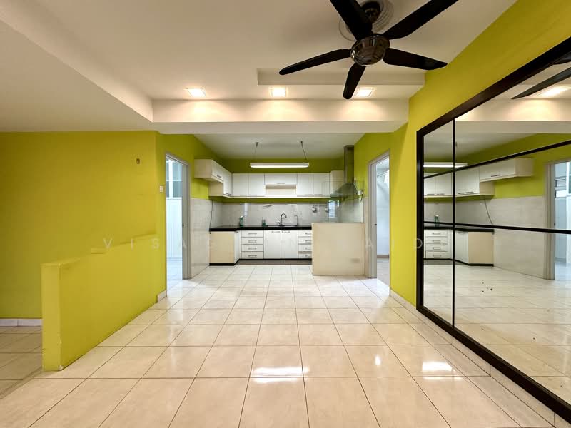 Condominium for Sale at Sterling - Visaghan Naidu - Kitchen - PropertyGuru.com.my