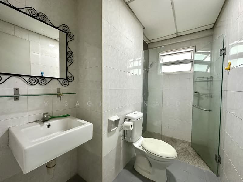 Condominium for Sale at Sterling - Visaghan Naidu - Bathroom - PropertyGuru.com.my