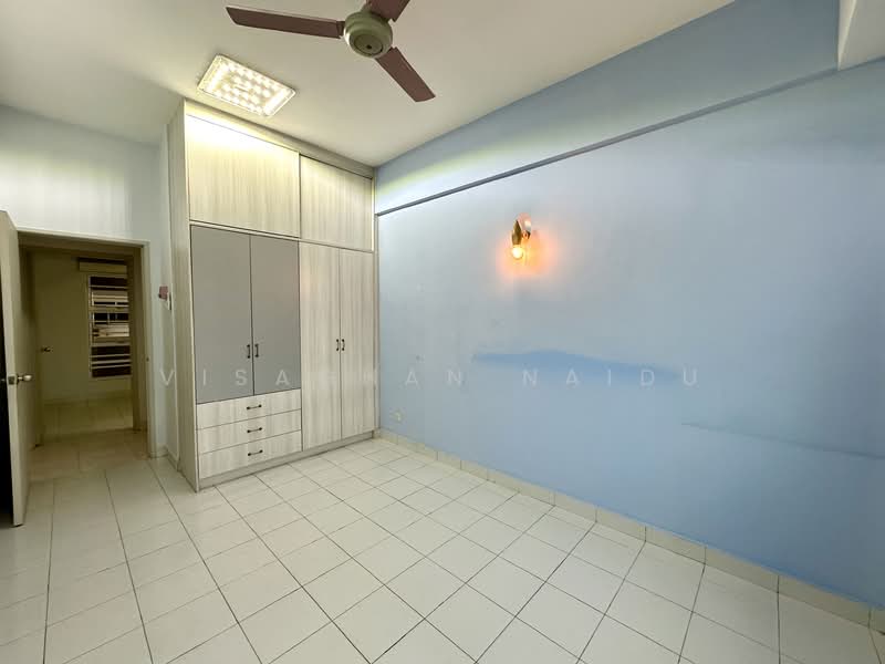 Condominium for Sale at Sterling - Visaghan Naidu - Bedroom - PropertyGuru.com.my