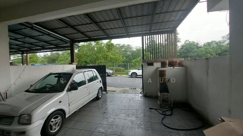 Rumah Teres 2 Tingkat untuk Dijual di Bukit Beruntung (Selangor) - Rohani Daud - Exterior - PropertyGuru.com.my