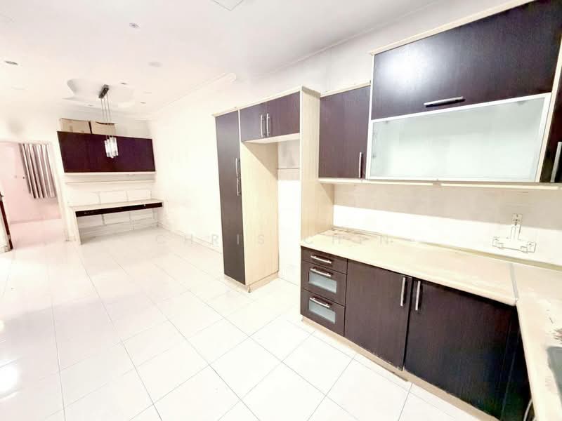 Rumah Teres 1.5 Tingkat untuk Dijual di Taman Gaya (Ulu Tiram) - Chris Chin - PropertyGuru.com.my