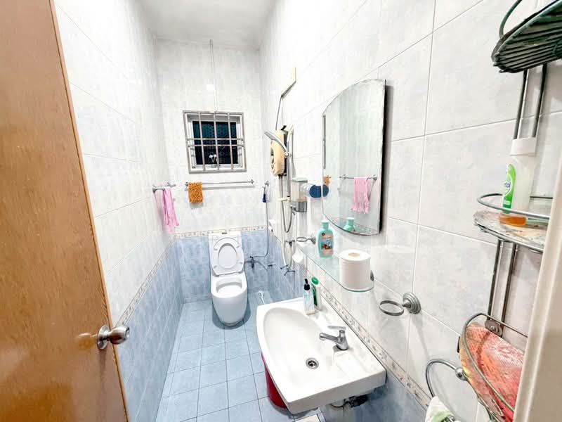 Rumah Teres 1.5 Tingkat untuk Dijual di Taman Gaya (Ulu Tiram) - Chris Chin - PropertyGuru.com.my