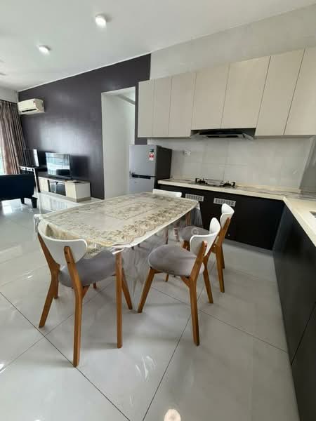 Condominium for Rent at Royal Strand @ Country Garden Danga Bay - Muslieg . - PropertyGuru.com.my