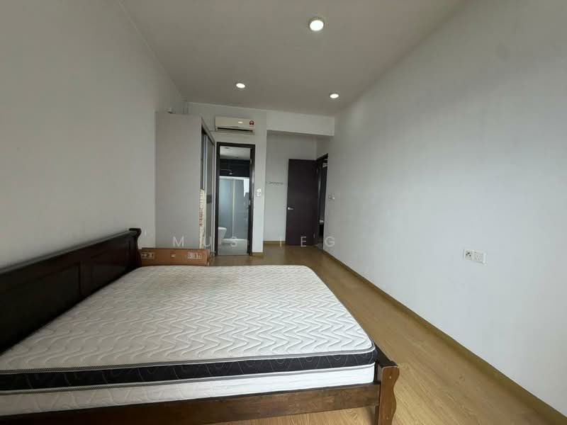 Condominium for Rent at Royal Strand @ Country Garden Danga Bay - Muslieg . - PropertyGuru.com.my