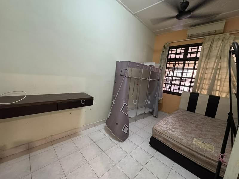 1.5-storey Terraced House for Sale in Taman Pelangi Indah (Ulu Tiram) - Ck Leow - PropertyGuru.com.my