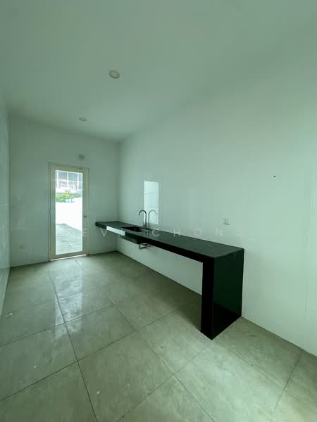 Semi-Detached House for Sale in Tiger Lane (Ipoh) - Levi Chong - Kitchen - PropertyGuru.com.my