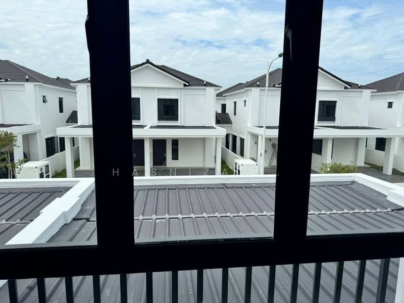Rumah Teres 2 Tingkat untuk Dijual di Bandar Cassia (Batu Kawan) - Hasnizam . - Exterior - PropertyGuru.com.my