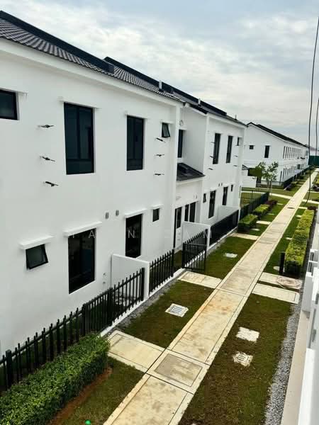 Rumah Teres 2 Tingkat untuk Dijual di Bandar Cassia (Batu Kawan) - Hasnizam . - Exterior - PropertyGuru.com.my