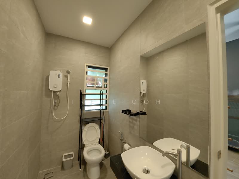 Semi-Detached House for Sale in Tanjung Bungah (Penang) - Irene Goh - Bathroom - PropertyGuru.com.my