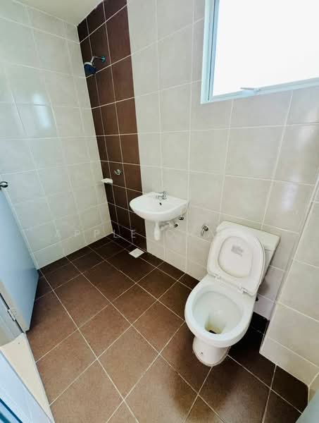 2-storey Terraced House for Rent in Banting (Selangor) - Apple Chang - Bathroom - PropertyGuru.com.my