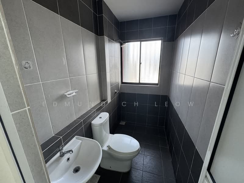 Service Residence for Rent at V-Residensi 5 - Edmund CH Leow - Bathroom - PropertyGuru.com.my