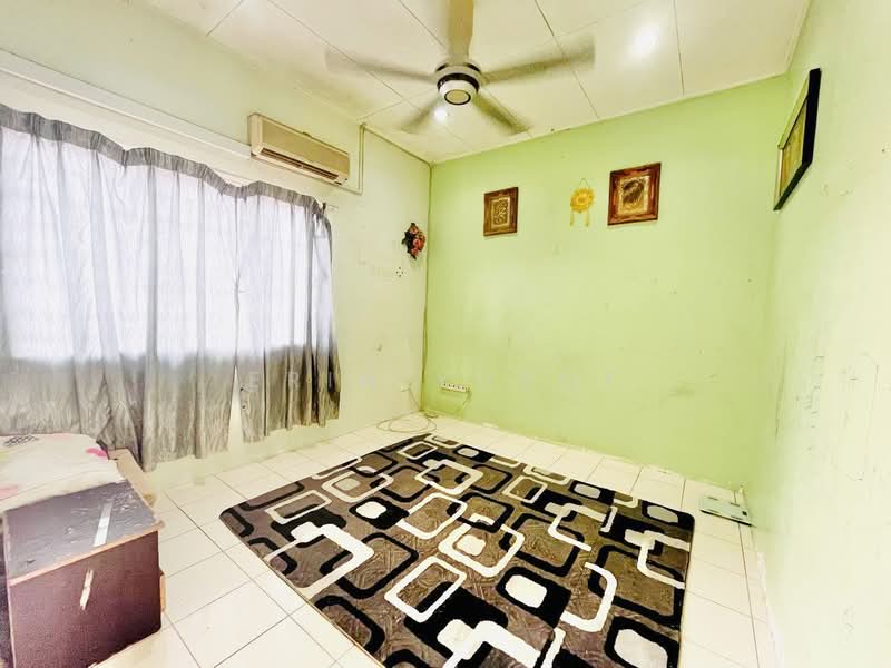 Rumah Bandar untuk Disewa di Sungai Buloh (Selangor) - Erin Yusof - Bedroom - PropertyGuru.com.my