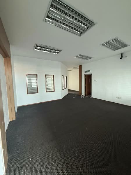 Office for Rent in Taman Perindustrian Tampoi Jaya (Tampoi) - Ray Tung - Interior - PropertyGuru.com.my