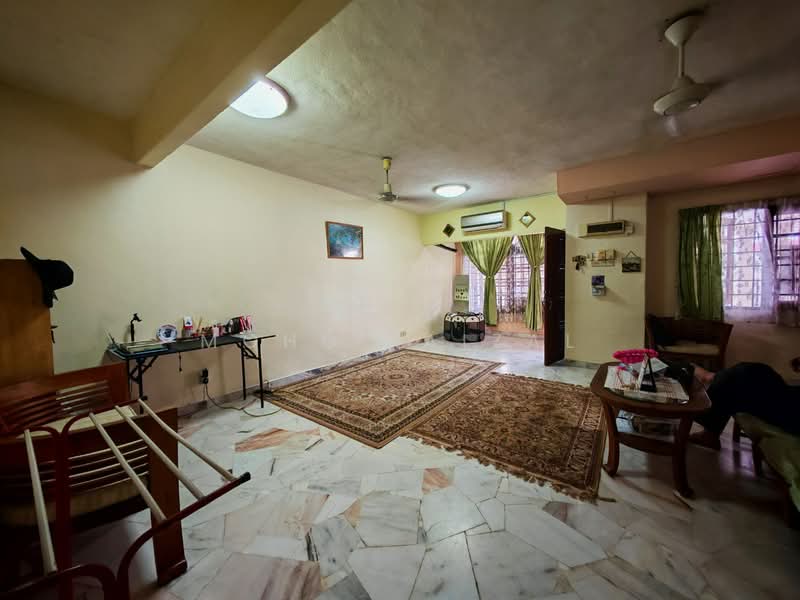 Rumah Teres 2 Tingkat untuk Dijual di Keramat (Kuala Lumpur) - Mohd Faizal - Living Room - PropertyGuru.com.my