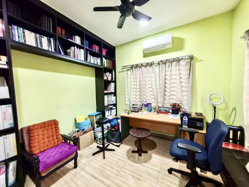 Semi-Detached House for Sale in Bangi (Selangor) - Ahmad Fadlee - PropertyGuru.com.my