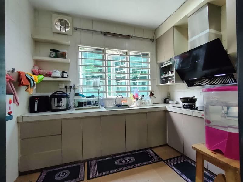 Rumah Teres 2.5 Tingkat untuk Disewa di Kajang (Selangor) - Rohani Daud - Kitchen - PropertyGuru.com.my