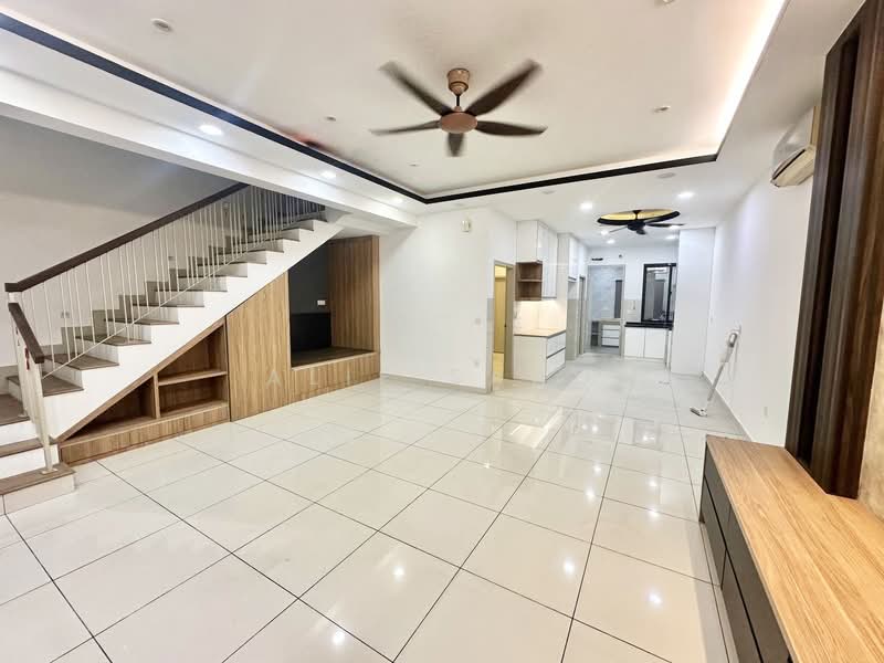 2-storey Terraced House for Sale in Shah Alam (Selangor) - Alif Saad - Living Room - PropertyGuru.com.my