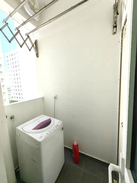 Condominium for Rent at Solaria Residences - Amy Toh - Laundry - PropertyGuru.com.my