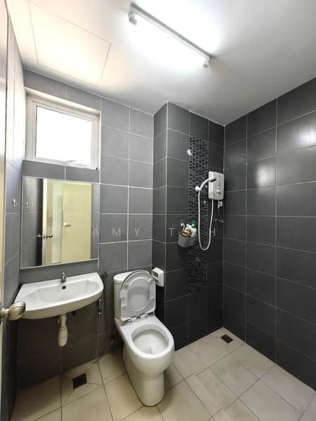 Condominium for Rent at Solaria Residences - Amy Toh - Bathroom - PropertyGuru.com.my
