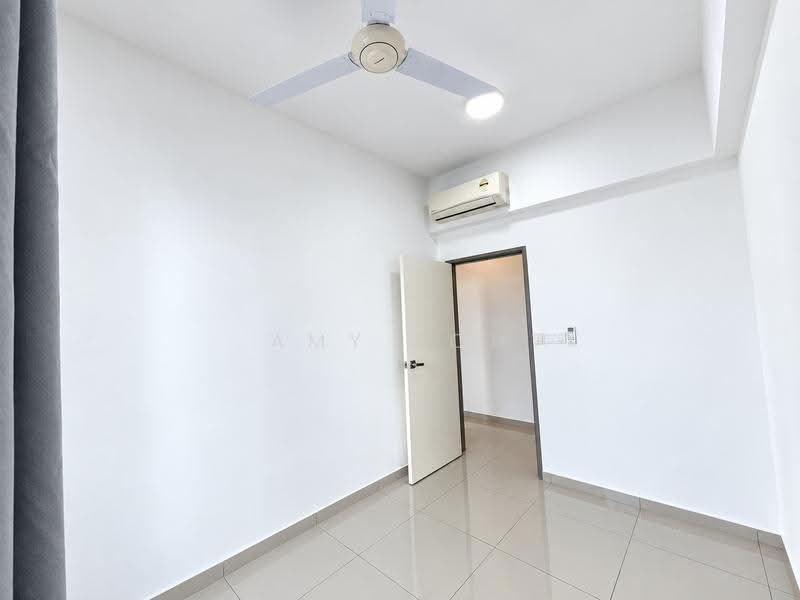Condominium for Rent at Solaria Residences - Amy Toh - Bedroom - PropertyGuru.com.my