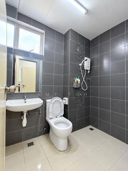 Condominium for Rent at Solaria Residences - Amy Toh - Bathroom - PropertyGuru.com.my