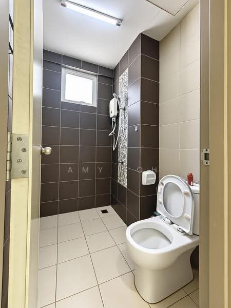 Condominium for Rent at Solaria Residences - Amy Toh - Bathroom - PropertyGuru.com.my