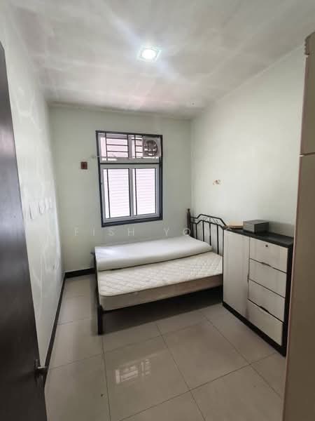 Cluster House for Sale in Bandar Selesa Jaya (Skudai) - Fish Yong - Bedroom - PropertyGuru.com.my