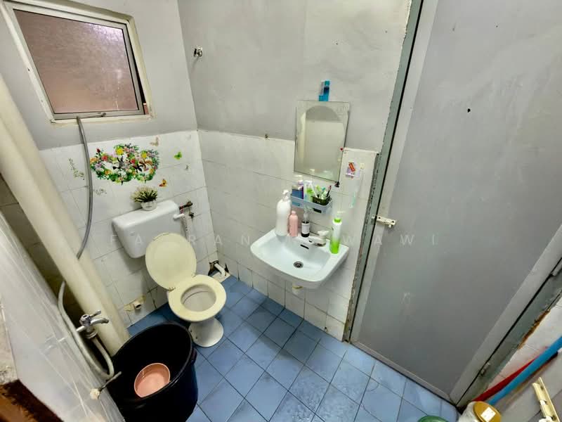 Apartment for Sale at Pangsapuri Perdana Villa - Fauran Nawawi - PropertyGuru.com.my