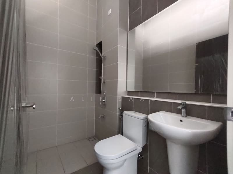 2-storey Terraced House for Sale in Denai Alam (Shah Alam) - Alif Saad - Bathroom - PropertyGuru.com.my