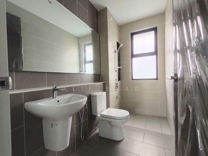 2-storey Terraced House for Sale in Denai Alam (Shah Alam) - Alif Saad - Bathroom - PropertyGuru.com.my