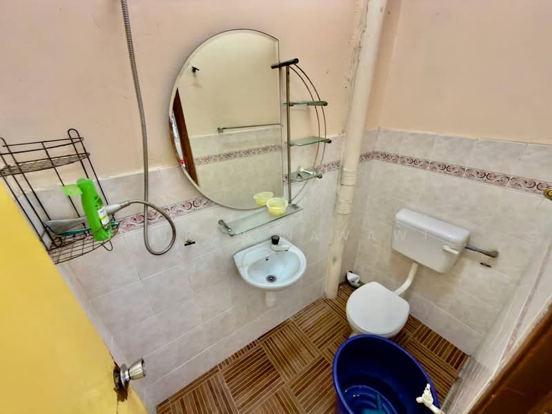 2-storey Terraced House for Sale in Taman Seri Sementa (Kapar) - Fauran Nawawi - PropertyGuru.com.my