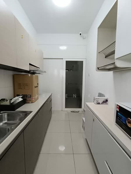 Servis Apartment untuk Disewa di SuriaMas Suites - Shirleen Koh - Kitchen - PropertyGuru.com.my