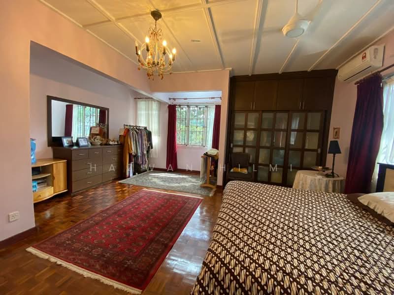 Bungalow for Sale in Ulu Kelang (Selangor) - Hazwan Hilmi - Bedroom - PropertyGuru.com.my