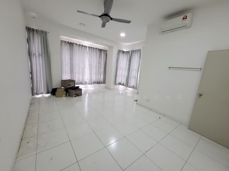 2-storey Terraced House for Sale in Bandar Tasik Puteri (Rawang) - Anson Au Yeong - Living Room - PropertyGuru.com.my