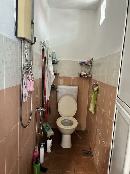 Rumah Teres 2 Tingkat untuk Dijual di Butterworth (Penang) - Mavis Khor - Bathroom - PropertyGuru.com.my