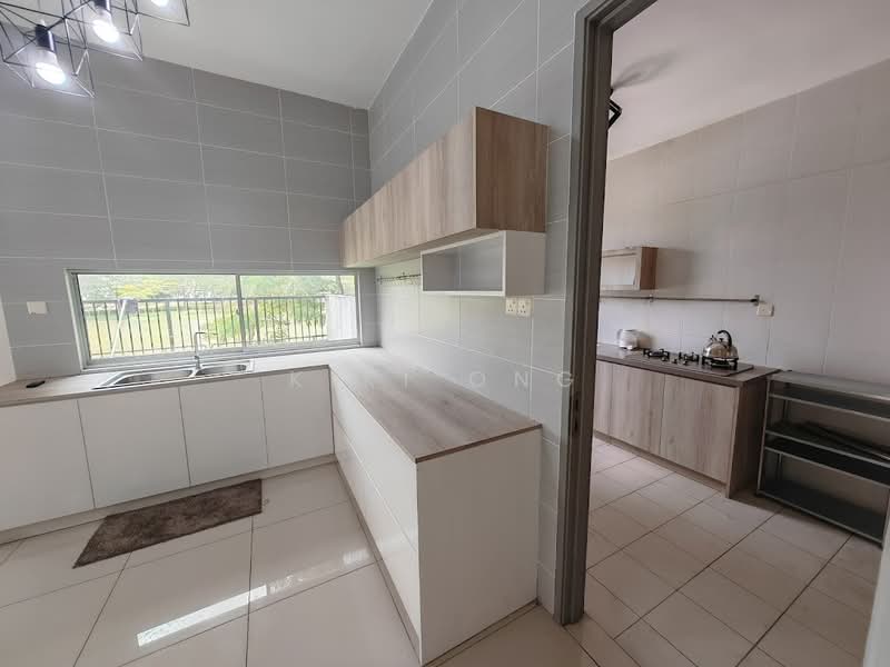 Semi-Detached House for Rent in Taman Nusa Idaman (Iskandar Puteri (Nusajaya)) - Kiki Ong - Kitchen - PropertyGuru.com.my