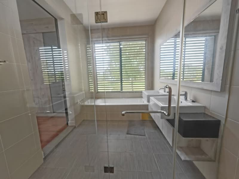 Semi-Detached House for Rent in Taman Nusa Idaman (Iskandar Puteri (Nusajaya)) - Kiki Ong - Bathroom - PropertyGuru.com.my